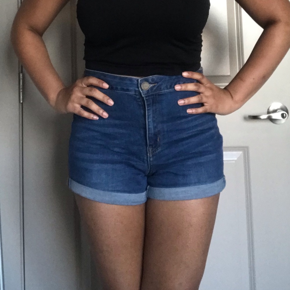 Fashion Nova Dark Wash Denim Shorts